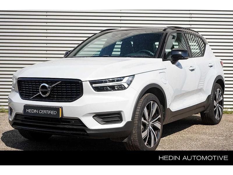 Gebruikt 2018 Volvo XC40 R-Design SUV | € 38.995 - Afbeelding 1/4