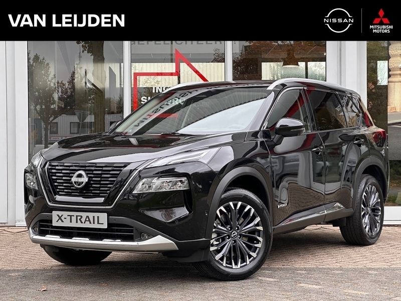Diamond black (zwart metallic) Nieuw 2024 Nissan X-Trail Pack SUV | € 54.900 (Goede deal) - Afbeelding 1/4