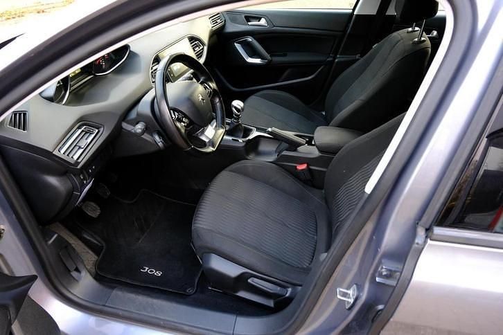 Occasion Peugeot 308 SW 120 PK (88 kW) 2015 Grijs (metallic) Stationwagen