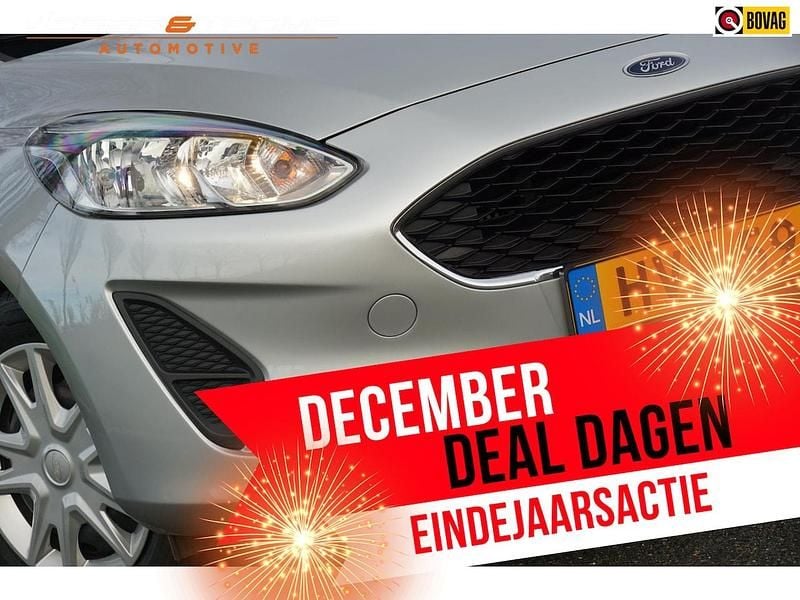 Grijs Gebruikt 2019 Ford Fiesta Limited Hatchback | € 8.925 (Goede deal) - Afbeelding 1/4