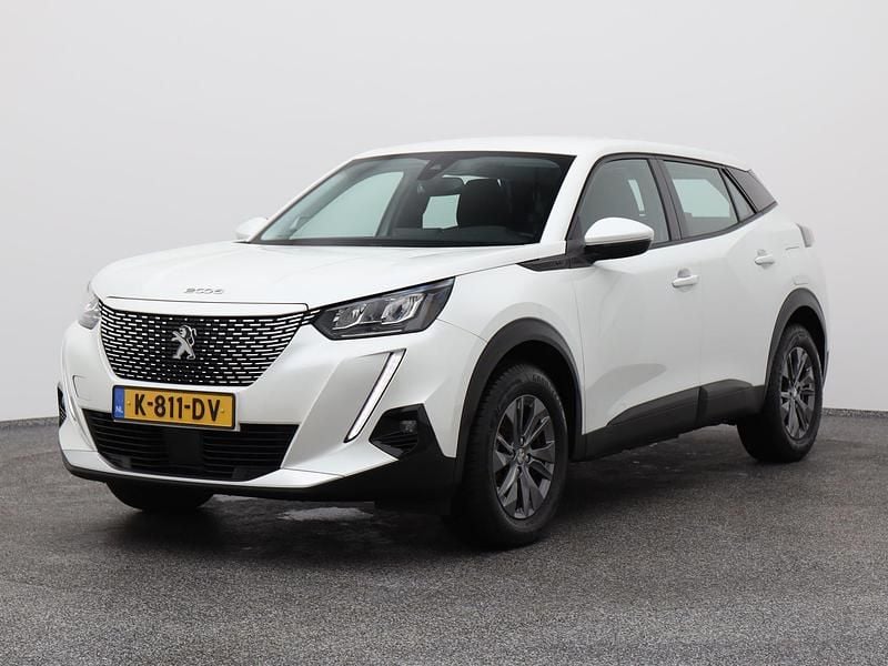 Wit (mat) Occasion 2020 Peugeot e-2008 Active SUV | € 11.700 (Goede deal) - Afbeelding 1/4