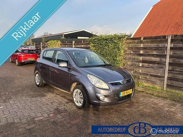 Grijs Gebruikt 2010 Hyundai i20 Hatchback | € 2.950 (Goede deal) - Afbeelding 1/4
