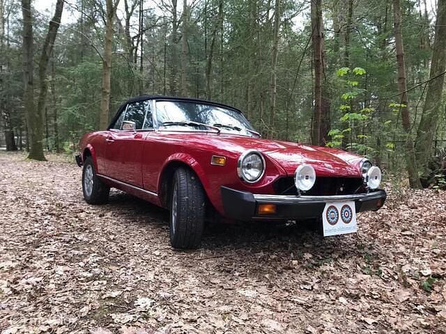 Occasion Fiat 124 Spider Sport 118 PK (86 kW) 1976 Rood Cabriolet