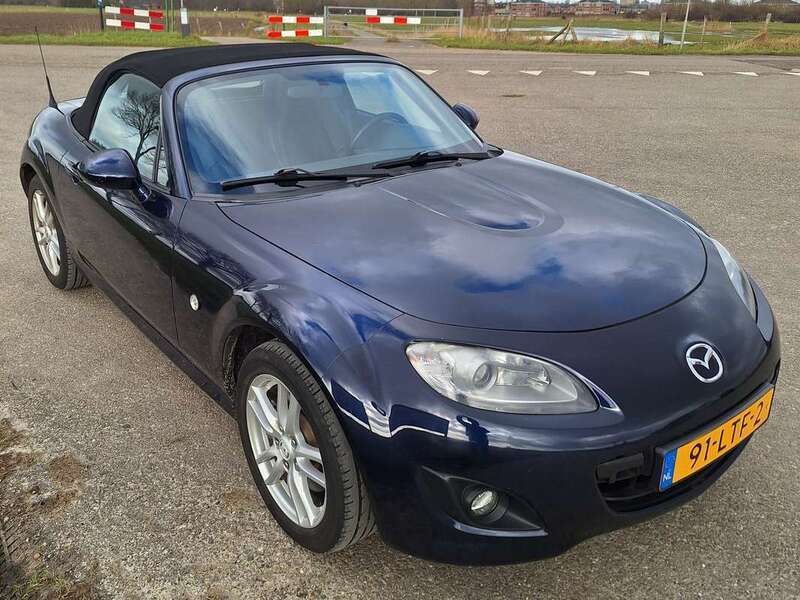 Blauw Gebruikt 2010 Mazda MX5 Cabriolet | € 10.000 (Goede deal) - Afbeelding 1/4