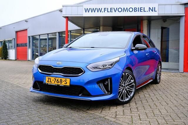 Blauw Occasion 2019 Kia ProCeed GT Stationwagen | € 18.950 (Eerlijke prijs) - Afbeelding 1/4