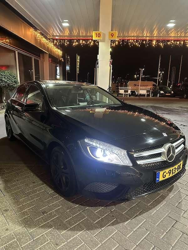 Occasion Mercedes A180 Ambition 122 PK (89 kW) 2013 Zwart Stationwagen