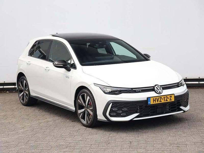 Occasion VW Golf VIII GTE 272 PK (200 kW) 2025 Wit Hatchback
