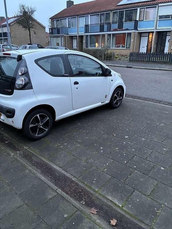 Occasion Peugeot 107 68 PK (50 kW) 2008 Hatchback