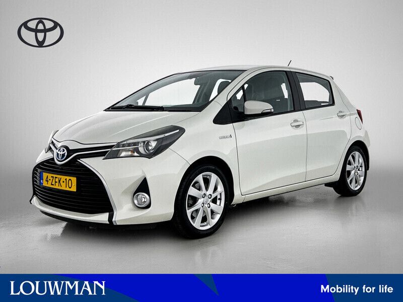Wit Gebruikt 2015 Toyota Yaris Hybrid Hatchback | € 14.445 (Iets duurder) - Afbeelding 1/3