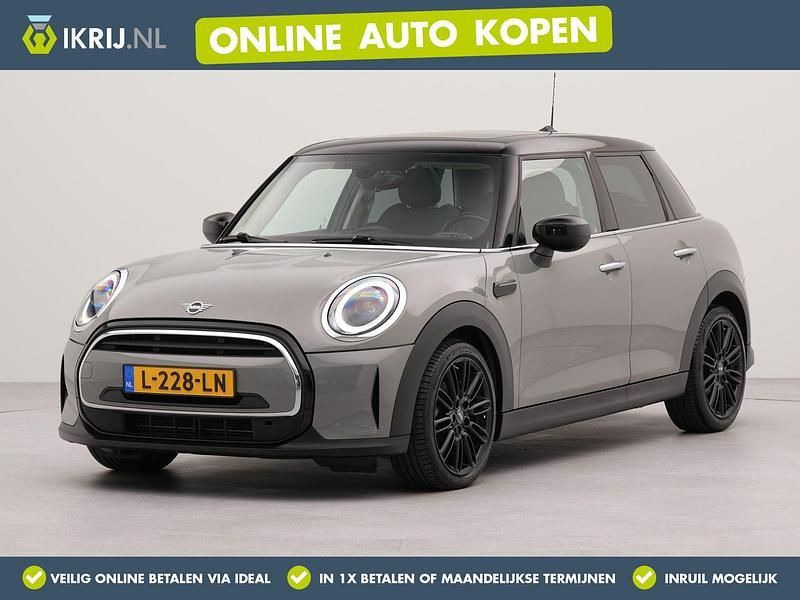 Grijs Gebruikt 2021 Mini Cooper Business Hatchback | € 27.200 (Duur) - Afbeelding 1/4