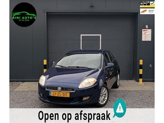 Blauw Gebruikt 2008 Fiat Bravo Hatchback | € 3.985 (Eerlijke prijs) - Afbeelding 1/4