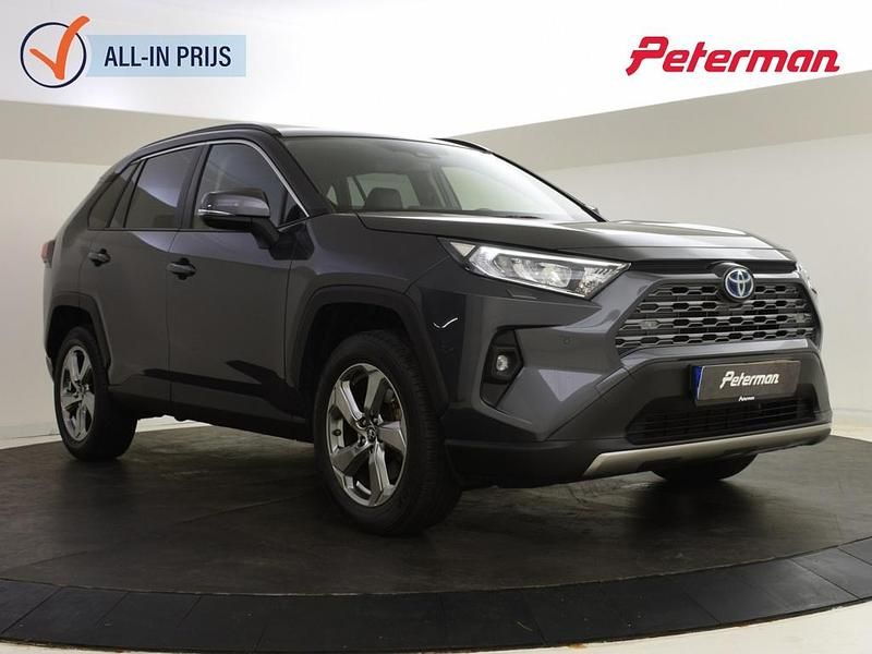 Grijs Gebruikt 2023 Toyota RAV4 Edition SUV | € 39.899 (Eerlijke prijs) - Afbeelding 1/4