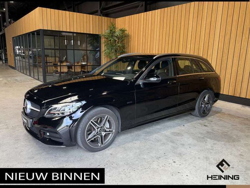Zwart, metallic lak Gebruikt 2020 Mercedes C300 Business Stationwagen | € 30.950 (Eerlijke prijs) - Afbeelding 1/4