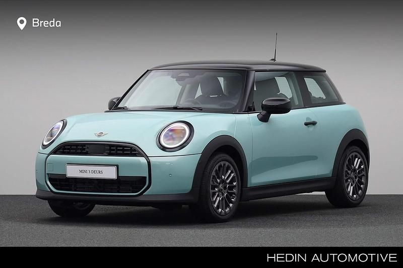 Groen Gebruikt 2025 Mini Cooper Comfort Hatchback | € 38.880 - Afbeelding 1/4