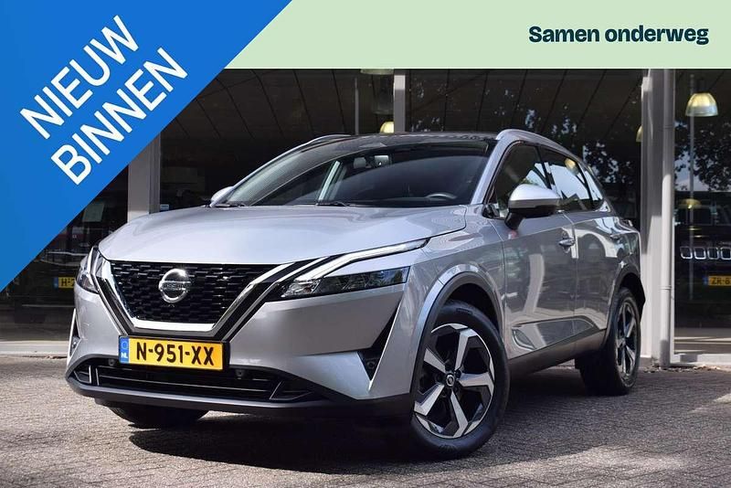 Grijs Gebruikt 2022 Nissan Qashqai N-Connecta SUV | € 24.995 (Goede deal) - Afbeelding 1/3