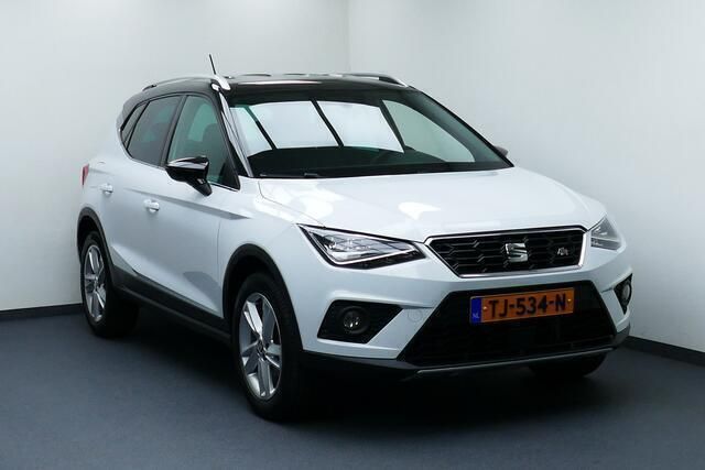 Wit Gebruikt 2018 Seat Arona FR SUV | € 15.949 (Eerlijke prijs) - Afbeelding 1/4