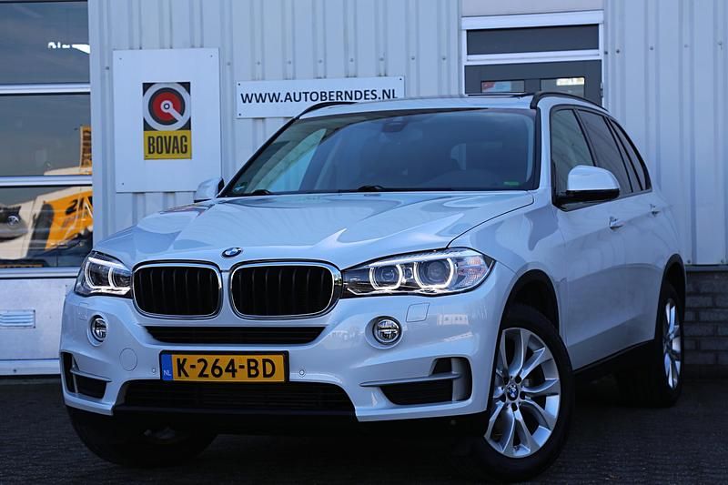 Wit Gebruikt 2018 BMW X5 Executive SUV | € 42.900 (Eerlijke prijs) - Afbeelding 1/4