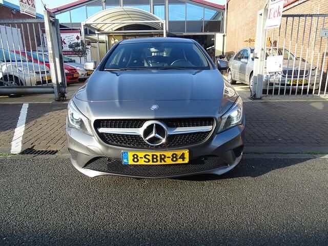 Occasion Mercedes CLA180 Ambition 122 PK (89 kW) 2013 Grijs Sedan