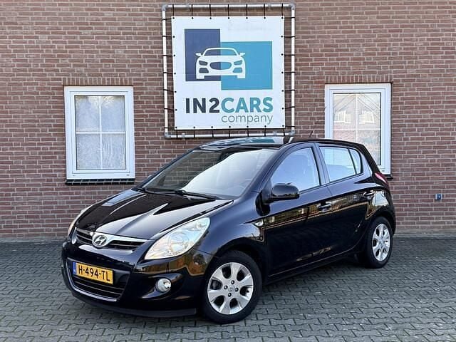 Occasion Hyundai i20 101 PK (74 kW) 2012 Zwart Hatchback