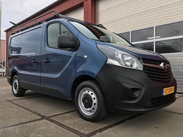 Blauw Gebruikt 2016 Opel Vivaro Edition Van | € 11.950 (Iets duurder) - Afbeelding 1/4