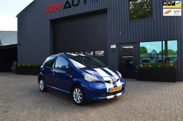 Blauw Gebruikt 2008 Toyota Aygo Hatchback | € 2.950 (Eerlijke prijs) - Afbeelding 1/4