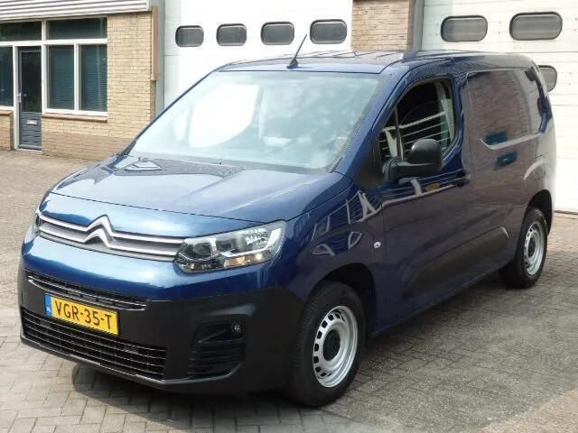 Blauw Gebruikt 2020 Citroën Berlingo MPV | € 10.500 (Goede deal) - Afbeelding 1/4