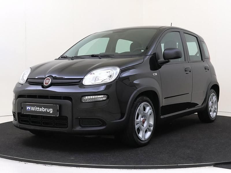 Occasion Fiat Panda Cross Cross 70 PK (51 kW) 2023 Zwart Hatchback