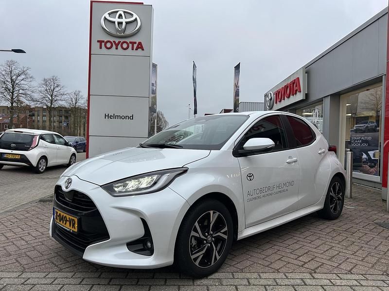 Occasion Toyota Yaris Hybrid Edition 116 PK (85 kW) 2024 Wit Hatchback