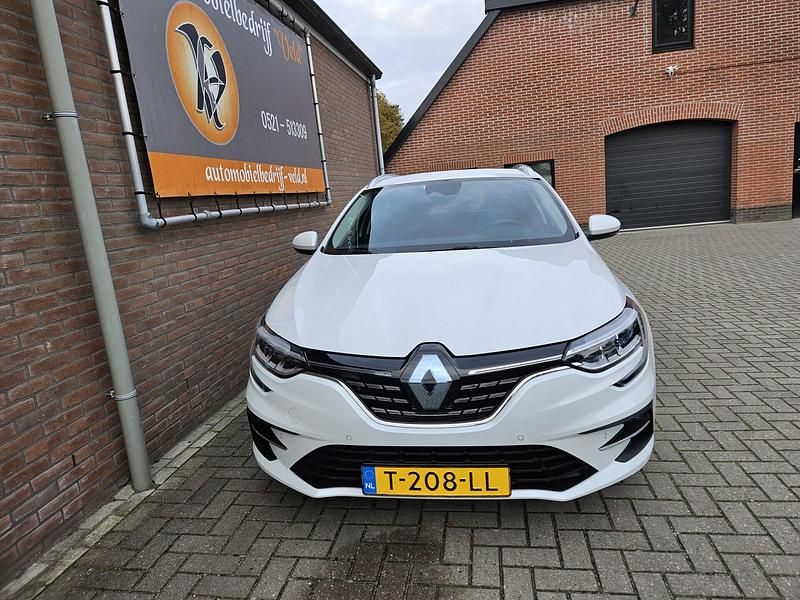 Occasion Renault Mégane GrandTour Techno 142 PK (104 kW) 2023 Wit Stationwagen