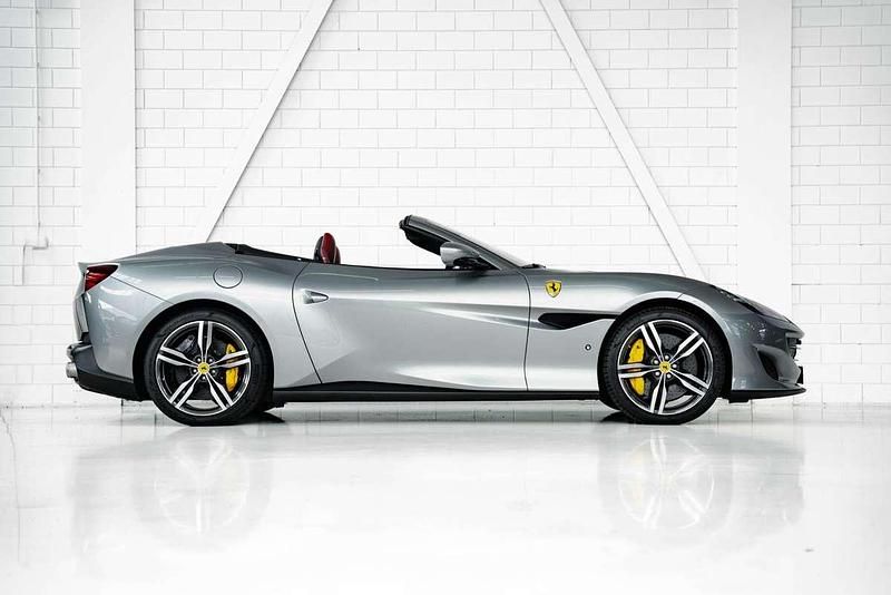 Occasion Ferrari Portofino 601 PK (442 kW) 2018 Grijs Cabriolet