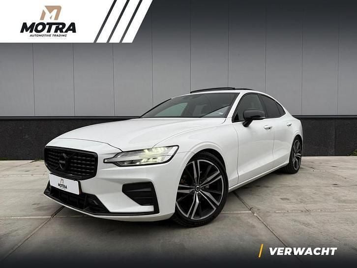 Wit Gebruikt 2019 Volvo S60 R-Design Sedan | € 24.950 (Goede deal) - Afbeelding 1/2
