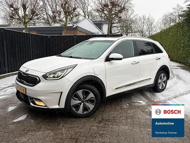 Wit Occasion 2017 Kia Niro Spirit SUV | € 17.990 (Iets duurder) - Afbeelding 1/4