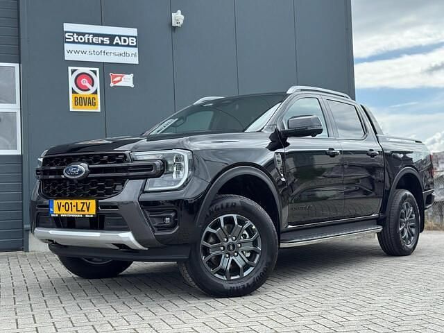 Zwart Occasion 2024 Ford Ranger Wildtrack Pickup | € 54.850 (Eerlijke prijs) - Afbeelding 1/4