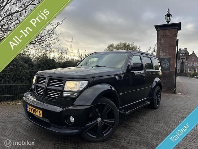 Zwart Gebruikt 2012 Dodge Nitro SUV | € 9.995 - Afbeelding 1/4