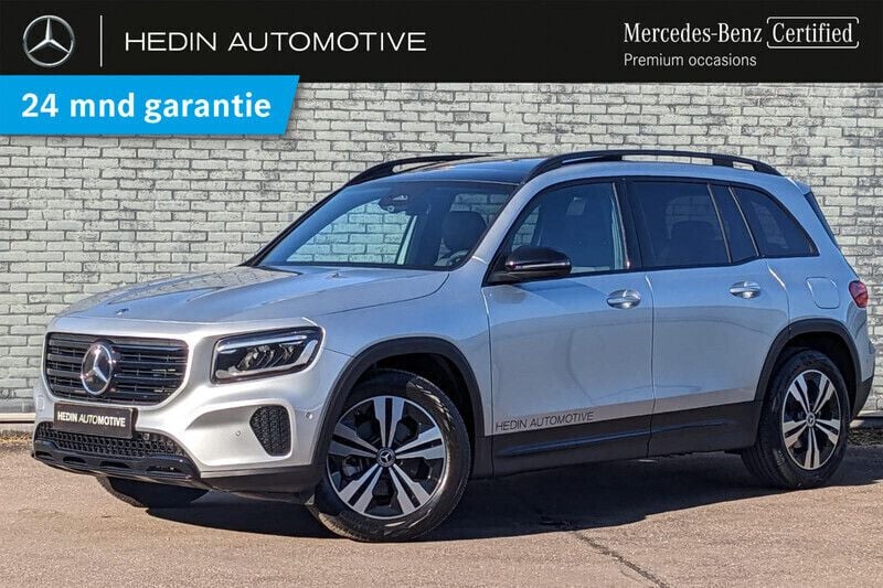 Zilver, metallic lak Gebruikt 2025 Mercedes GLB180 Luxury SUV | € 53.900 (Eerlijke prijs) - Afbeelding 1/4
