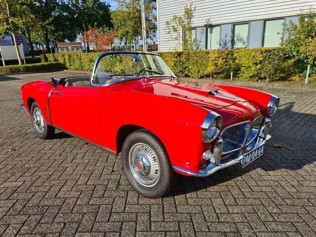Rood Gebruikt 1959 Fiat 1200 | € 39.500 - Afbeelding 1/4