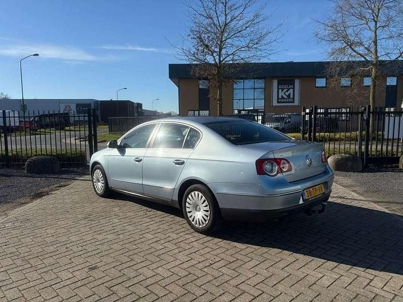 Occasion VW Passat Comfortline 150 PK (110 kW) 2007 Blauw (metallic) Sedan