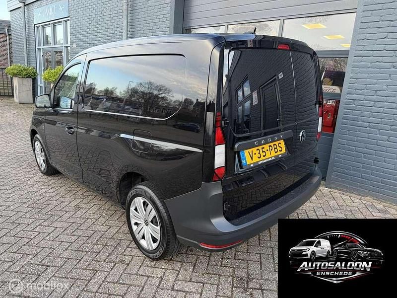 Occasion VW Caddy 102 PK (75 kW) 2021 Zwart MPV