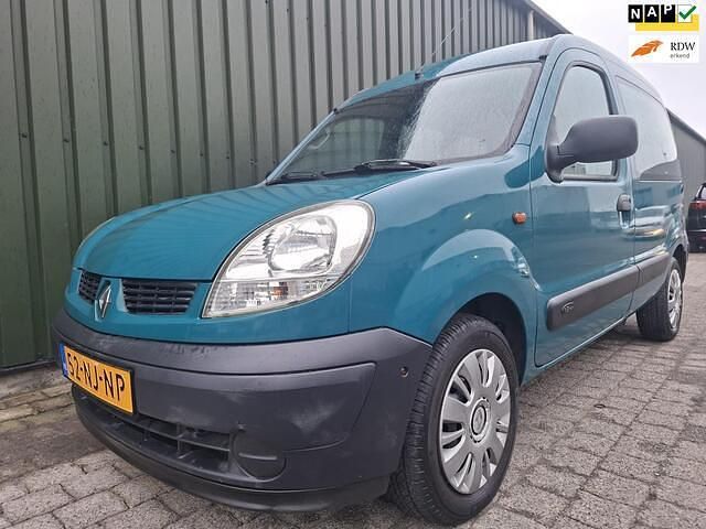 Groen Occasion 2003 Renault Kangoo Authentique MPV | € 3.750 (Duur) - Afbeelding 1/4