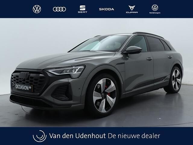 Grijs Gebruikt 2024 Audi Q8 e-tron SUV | € 69.950 - Afbeelding 1/4