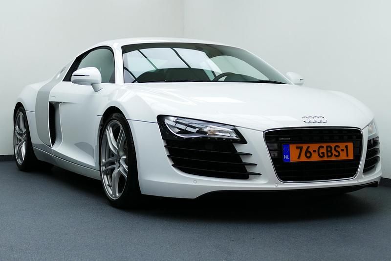 Wit Gebruikt 2008 Audi R8 Coupé Coupé | € 101.444 - Afbeelding 1/4