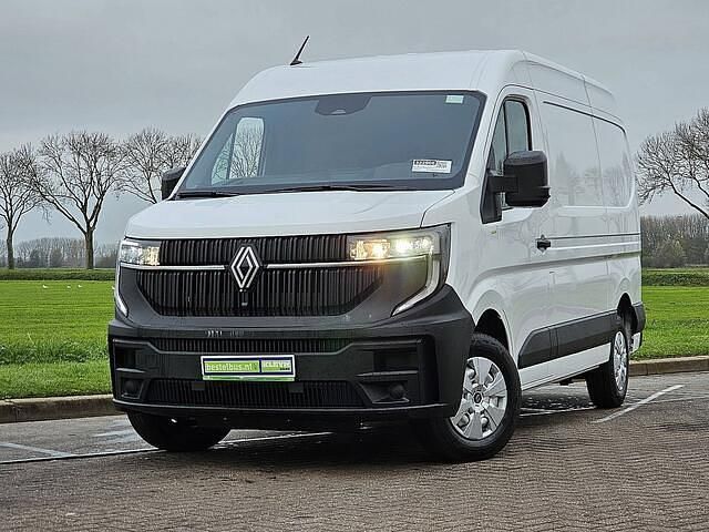 Wit Gebruikt 2024 Renault Master Van | € 27.850 (Super prijs) - Afbeelding 1/4