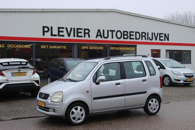 Grijs (metallic) Occasion 2001 Opel Agila Elegance Hatchback | € 995 (Eerlijke prijs) - Afbeelding 1/4