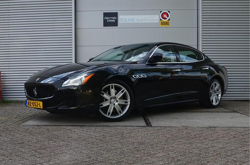 Zwart Occasion 2013 Maserati Quattroporte Sedan | € 29.999 (Eerlijke prijs) - Afbeelding 1/4