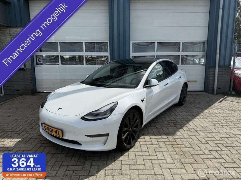 Blauw Gebruikt 2019 Tesla Model 3 Performance Sedan | € 22.500 (Goede deal) - Afbeelding 1/4