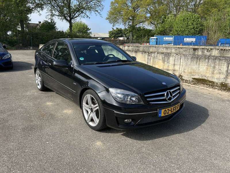 Zwart Gebruikt 2010 Mercedes CLC160 Edition Hatchback | € 4.900 - Afbeelding 1/4