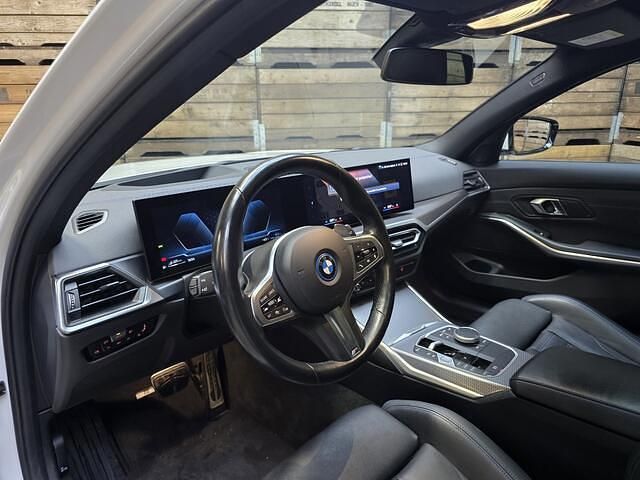 Occasion BMW 330 M Sport 184 PK (135 kW) 2023 Wit Stationwagen