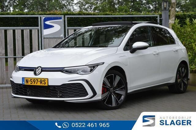 Wit Gebruikt 2020 VW Golf VIII GTE Hatchback | € 28.900 (Iets duurder) - Afbeelding 1/4