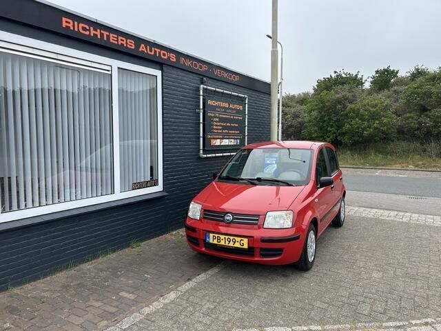Rood Gebruikt 2005 Fiat Panda Dynamic Hatchback | € 1.499 (Eerlijke prijs) - Afbeelding 1/4