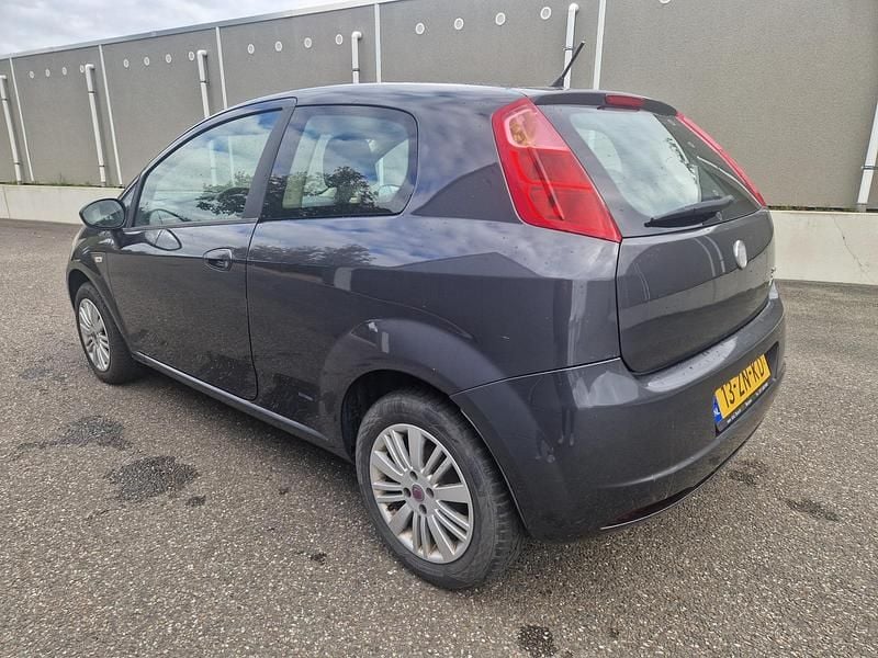 Occasion Fiat Punto Dynamic 78 PK (57 kW) 2008 Grijs Hatchback
